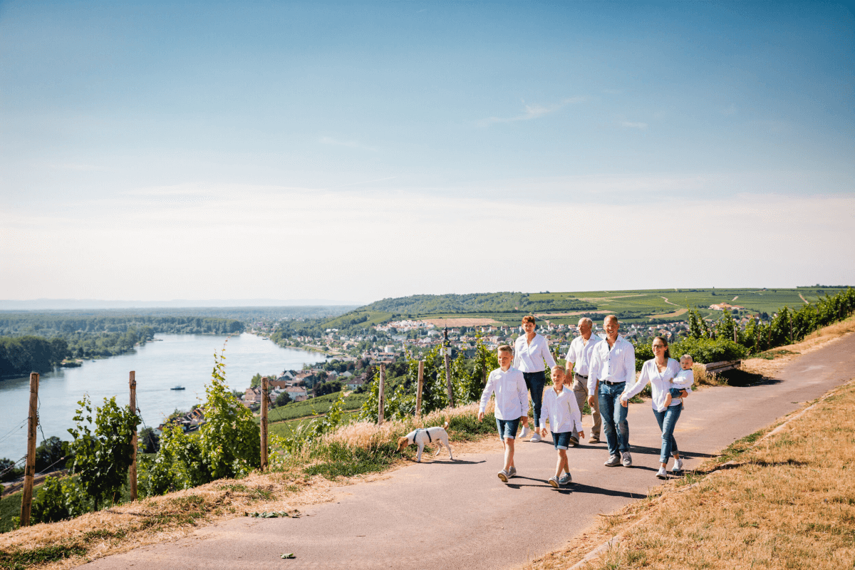 Familie Seebrich vor Nierstein