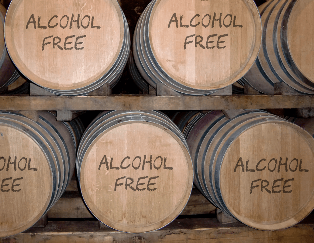 Alkoholfritt vin på fat